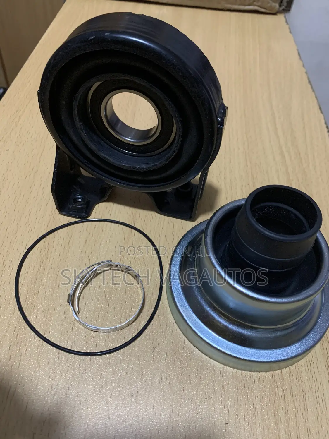 Volkswagen Touareg/Porsche Propeller Centre Bearing and Boot