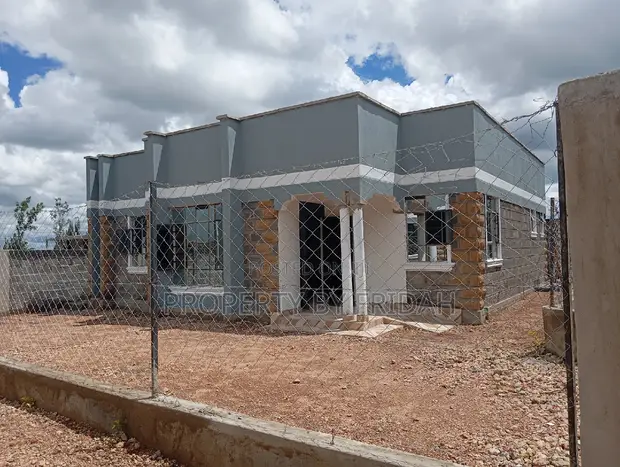 3bdrm Bungalow in Kitengela for sale