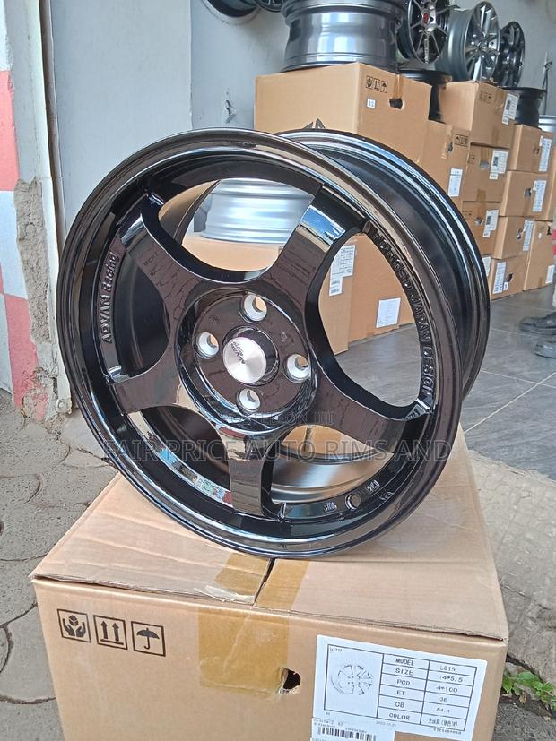 Size 15/4/100 Black and Sporky Sports Rims