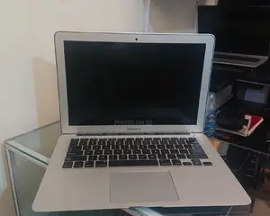 Laptop Apple MacBook Air 2019 16GB Intel Core I5 SSD 256GB