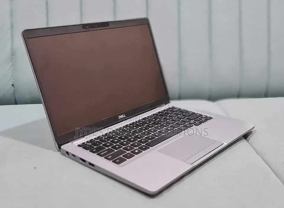 Laptop Dell Latitude 5310 16GB Intel Core I5 SSD 512GB