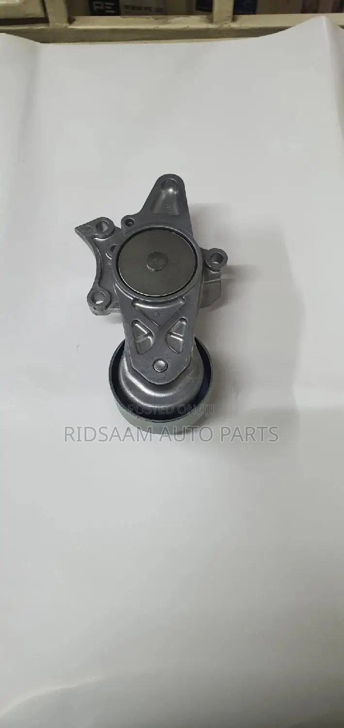 Fan Belt Tensioner Bearing Hilux 2GD GUN125
