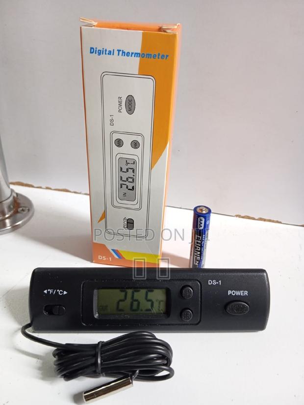 Ds-1 Digital Thermometer - main view