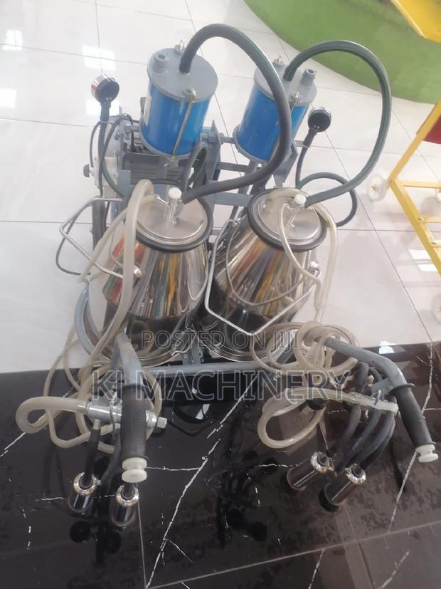 Double Bucket Milking Machine Super Quality - thumbnail 3