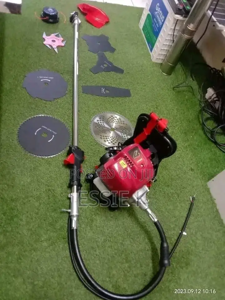 4stroke Backpack Brushcutter With 8 Blades