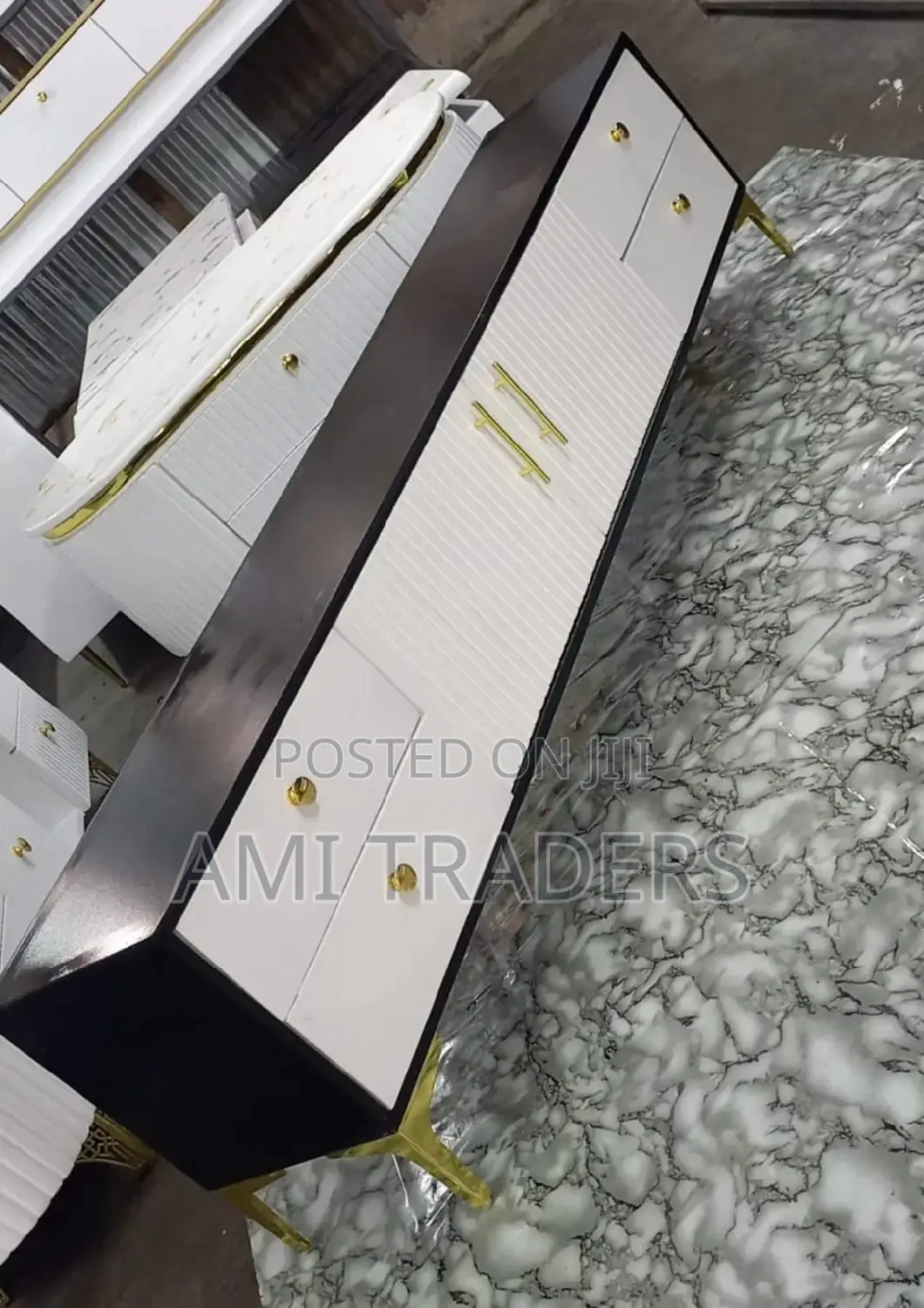 Luxury Black White Tv Stand