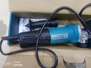 Total 750w Angle Grinder
