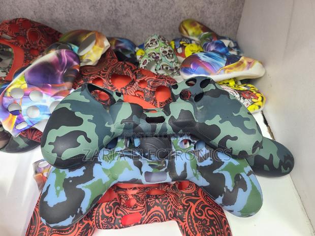 Ps4 Pad/Controller Covers - thumbnail 2