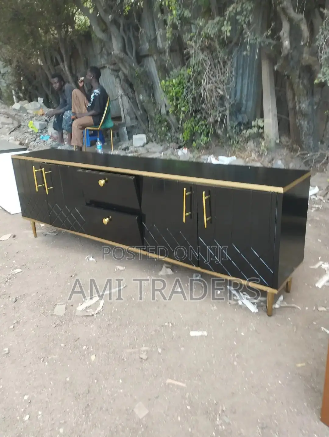 Golden Black Tv Stand (6ft,)
