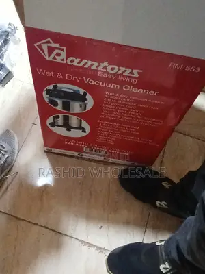 Ramtom Dry Vacuum Cleaner