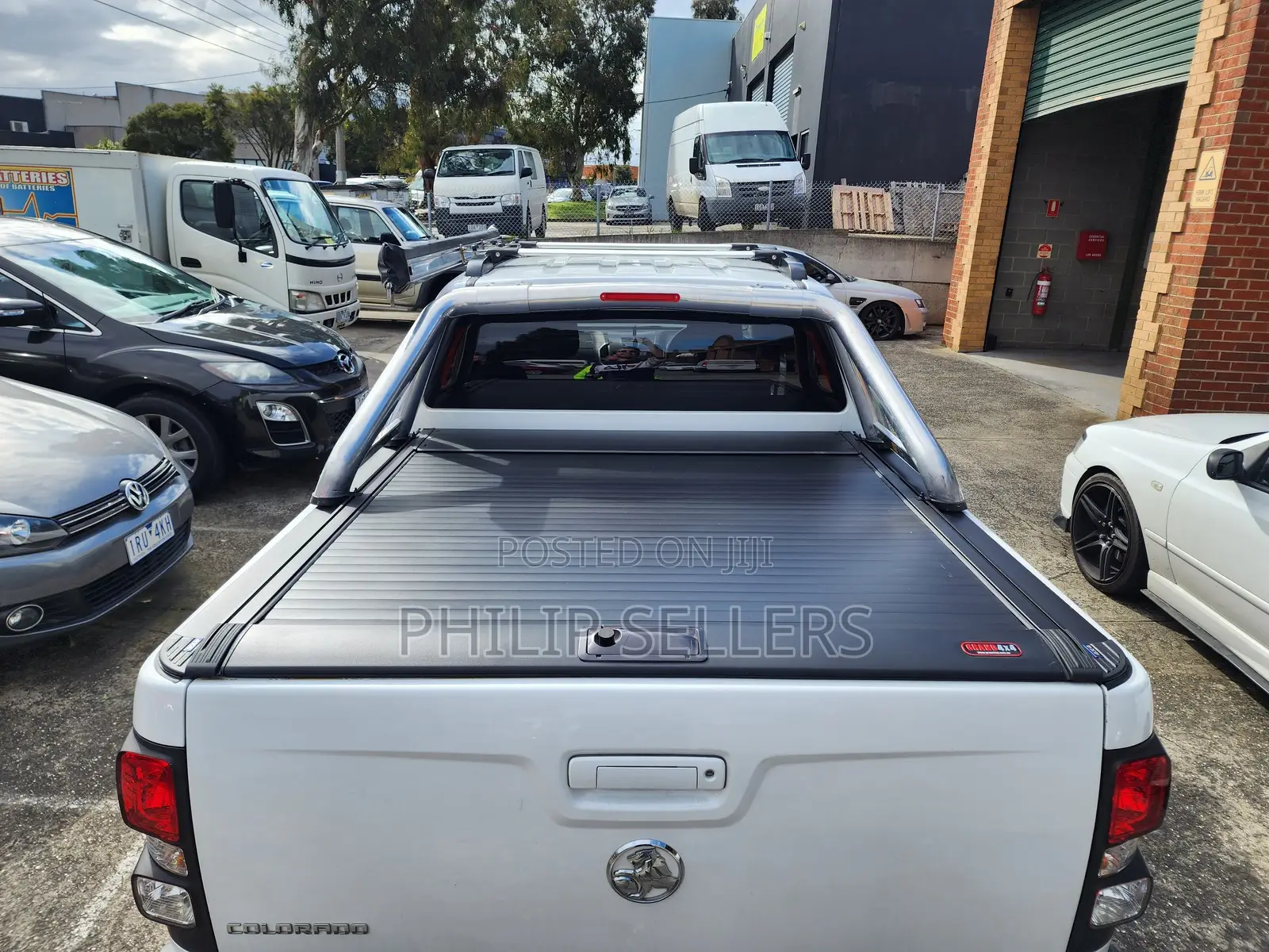 Aluminium Black Roller Shutter to Suit Holden 2012