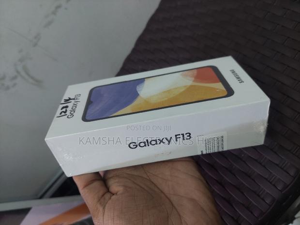 New Samsung Galaxy F13 128 GB Orange