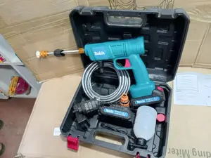 Makita Cordless Carwash Machine