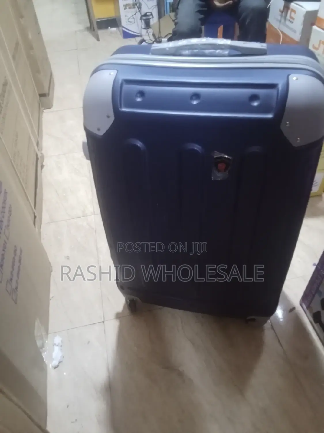 Suit Case 3+1
