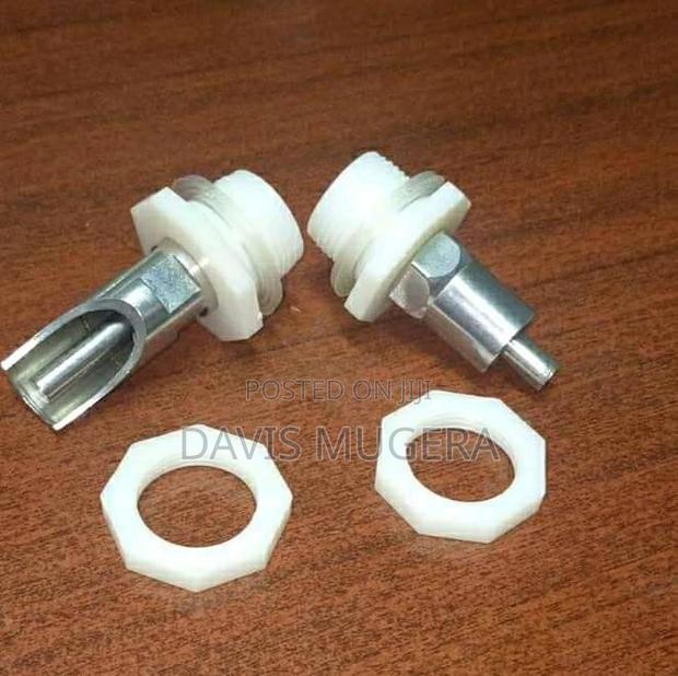 Back Nuts For Fixing Pig Nipple Drinkers Onto Plastic Drums