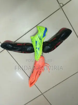 Adult Football Trainer Shoes