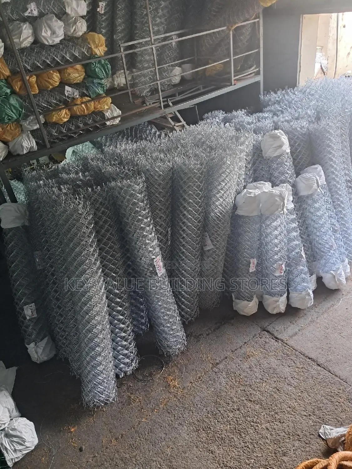 Quality Galvanized-Chainlink Fence (12.5g80 ×80 8fts)