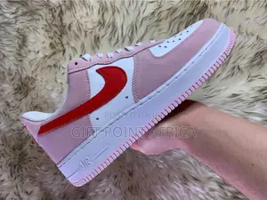 Nike Air Force 1 Low Cut Sneakers