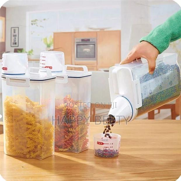 Cereal Storage Container With Measuring Cup - thumbnail 4