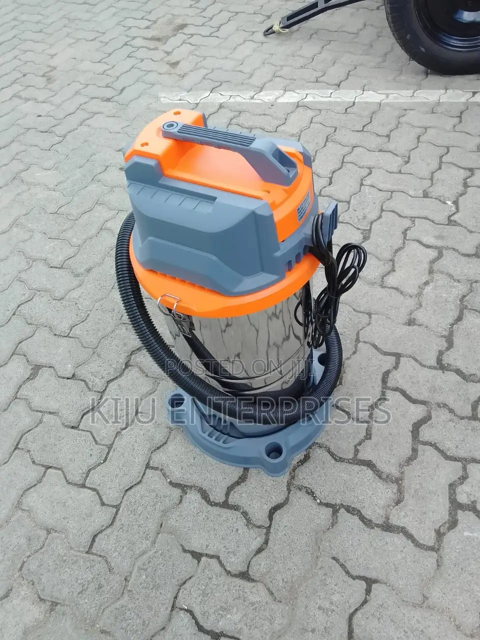 Windsor Vaccum Cleaner 50litres Stocked