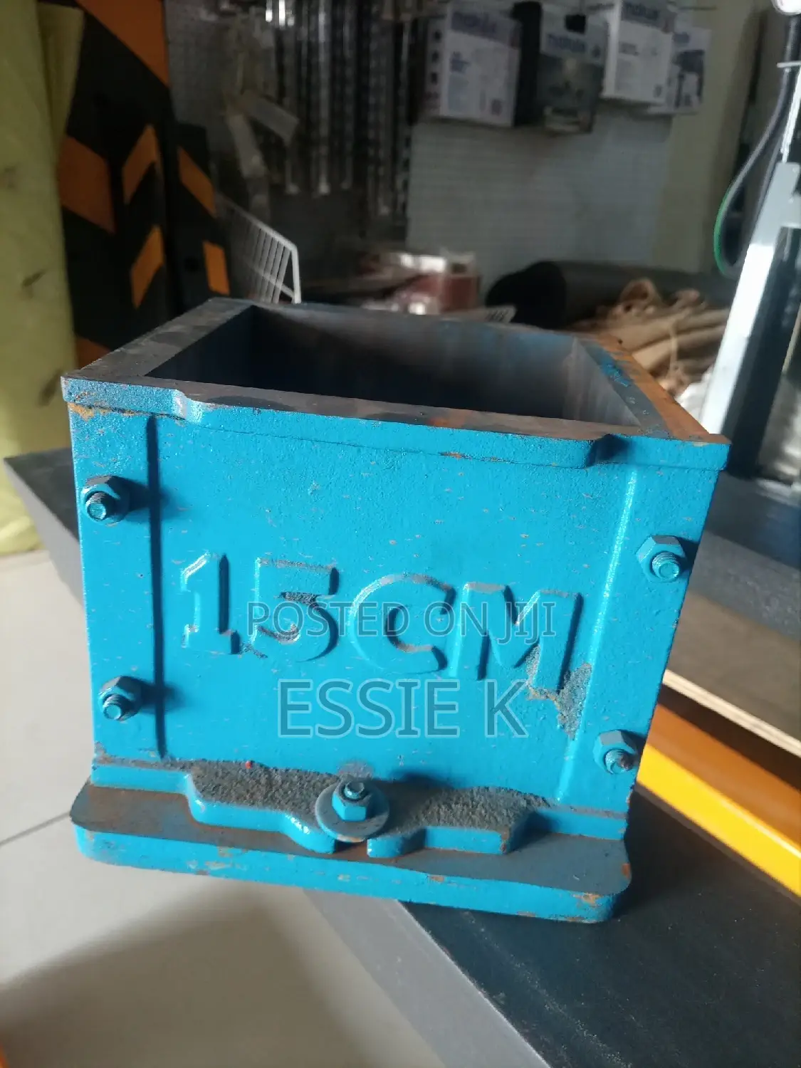 Cast Iron Cube Moulds