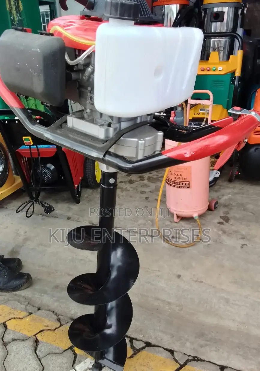 Divo Earth Auger Machine Available