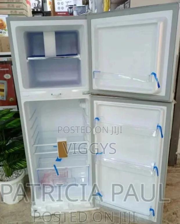 Von 168 Fridge - main view