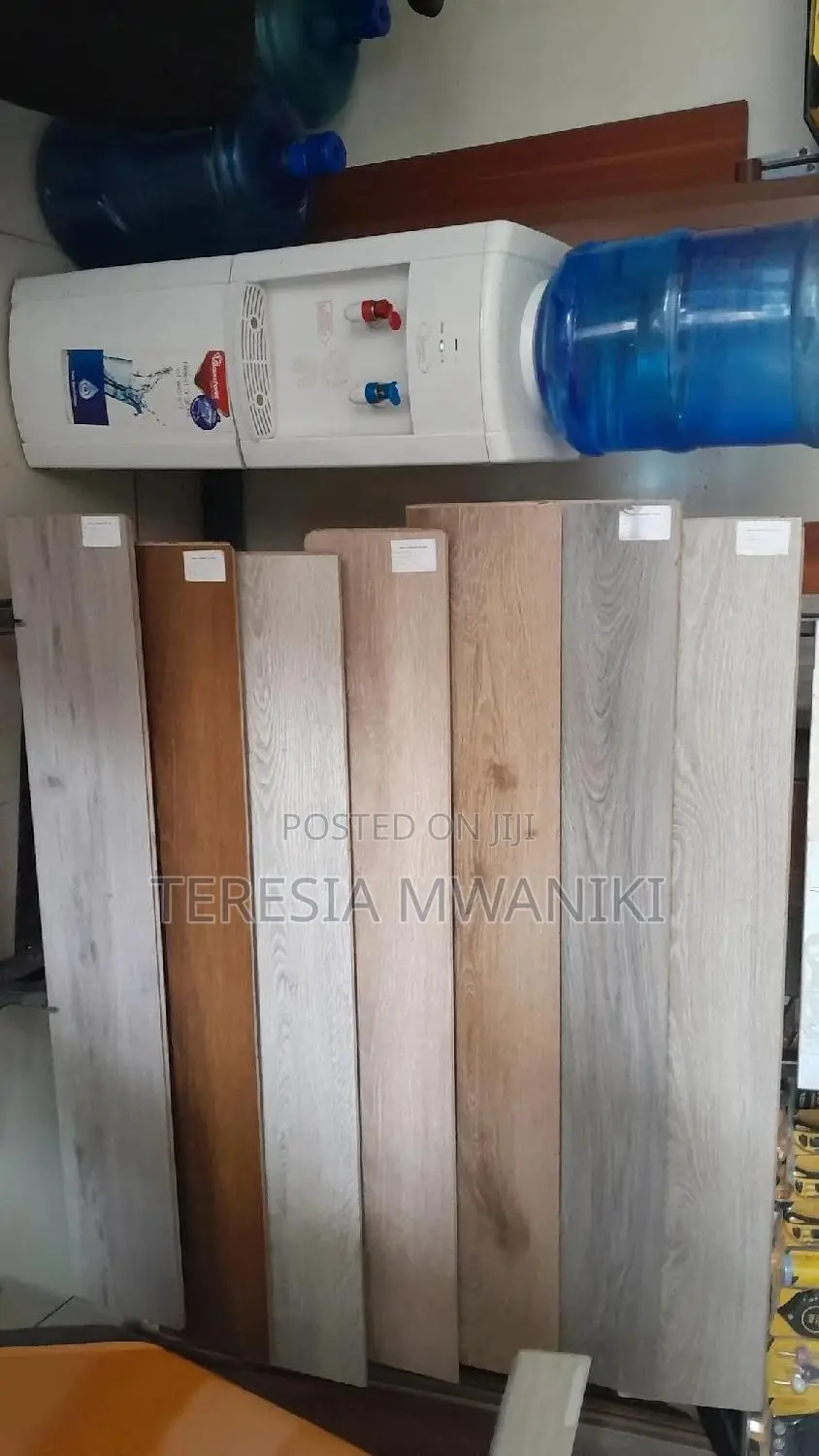 Interlocking Laminated Floor (8mm)