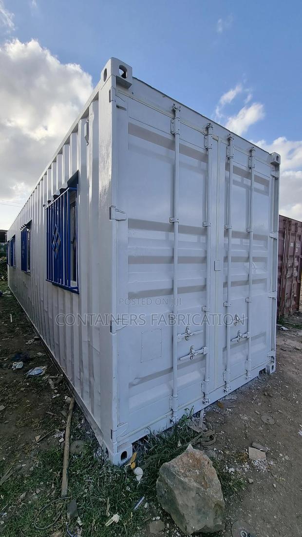 40ft Containers in to Office - main view