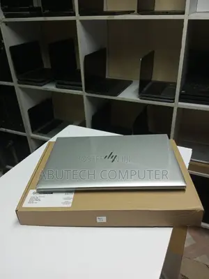 Laptop HP EliteBook 840 G7 16GB Intel Core I5 SSD 256GB