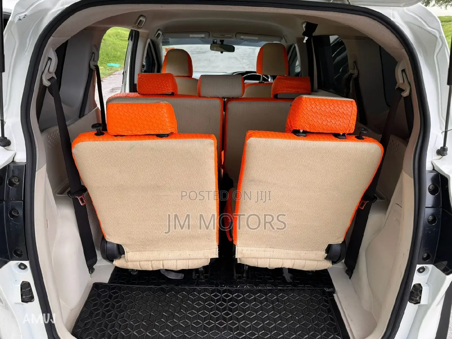 Toyota Sienta 2016 White