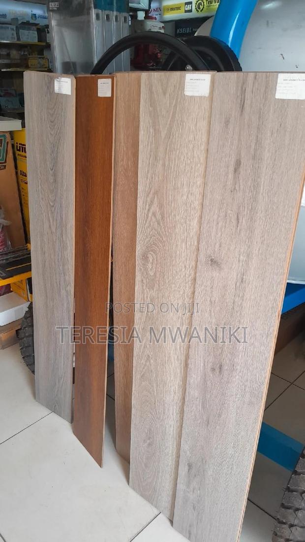 Laminate Flooring Planks 1215×195×8mm - main view