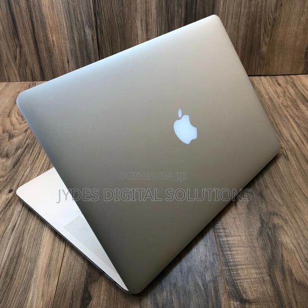 Laptop Apple MacBook Pro 2015 16GB Intel Core I7 SSD 512GB - thumbnail 3