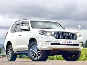 Toyota Land Cruiser Prado 2018 Off white