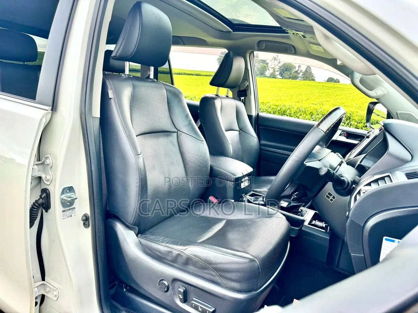 Toyota Land Cruiser Prado 2018 Off white