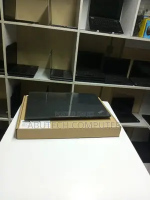 Laptop Lenovo ThinkPad T470s 8GB Intel Core I5 SSD 256GB