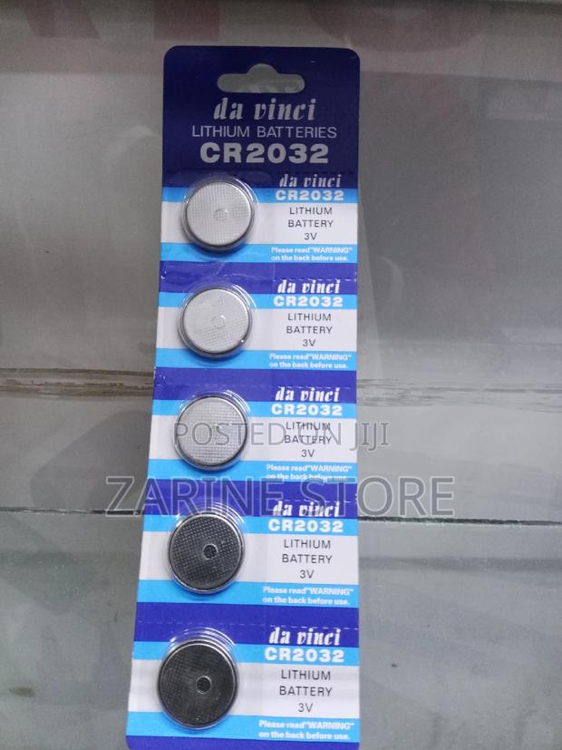 Cr2032 Lithium Batteries - main view