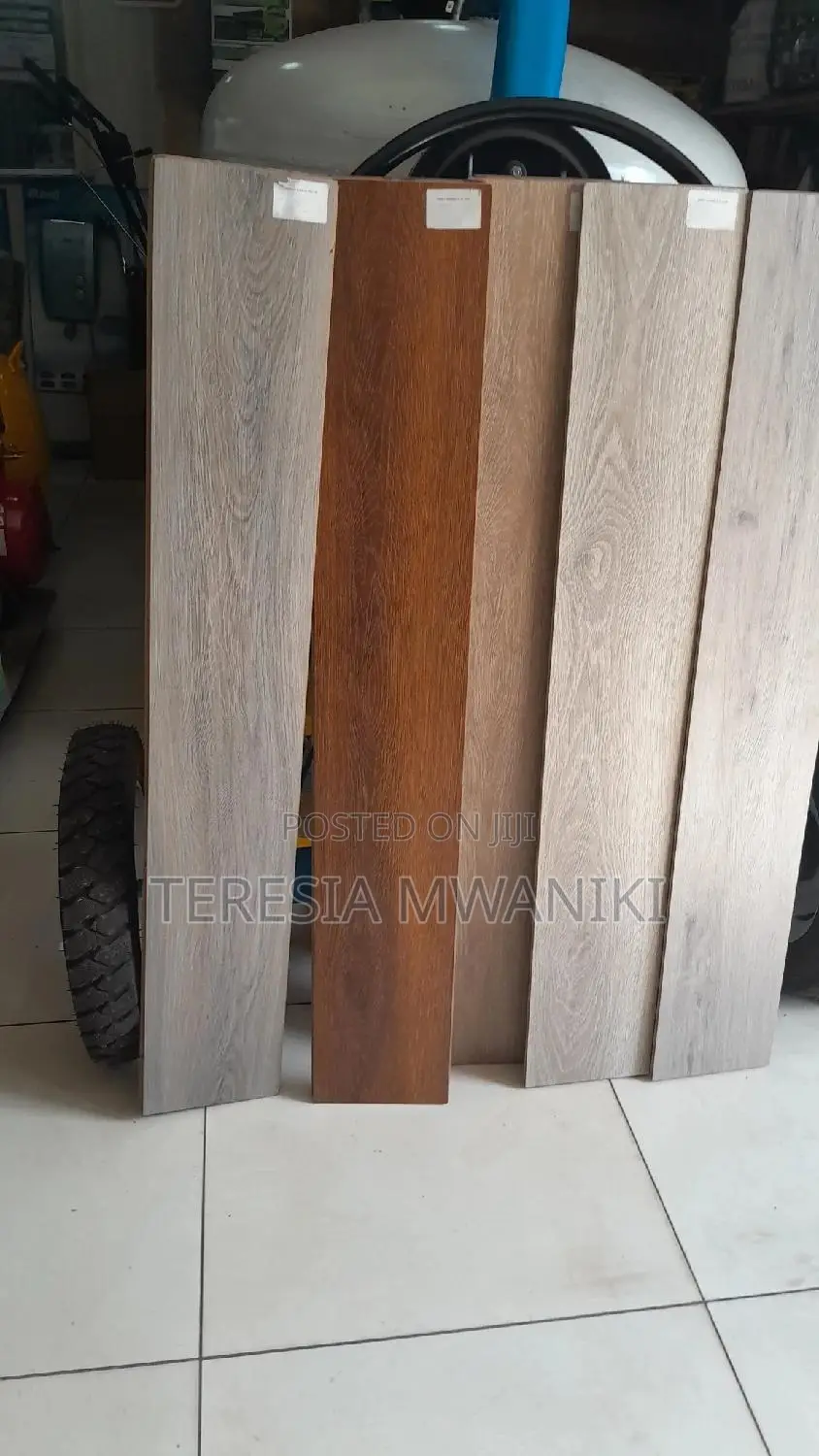 High Quality Wood Laminate Flooring