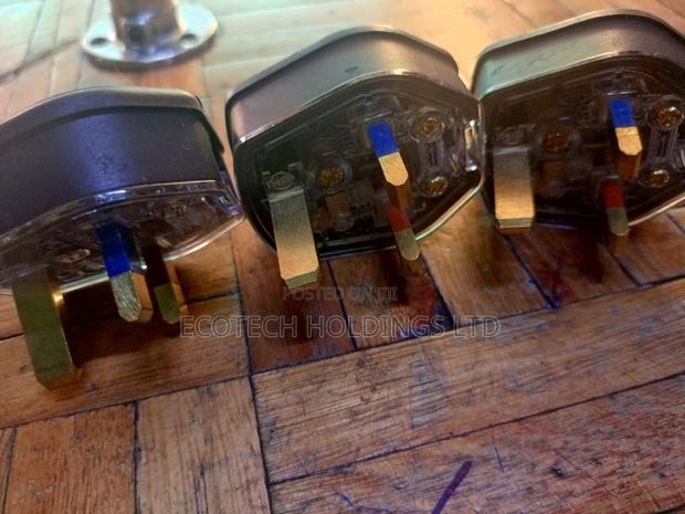 Heavy Gauge 13amps Top Plugs