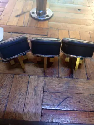 Heavy Gauge 13amps Top Plugs