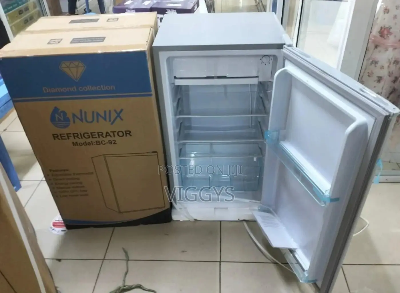 Nunix 92 Fridge