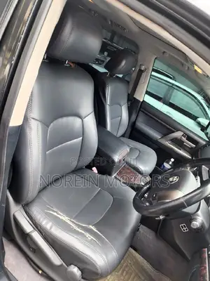 Toyota Land Cruiser 2013 Black