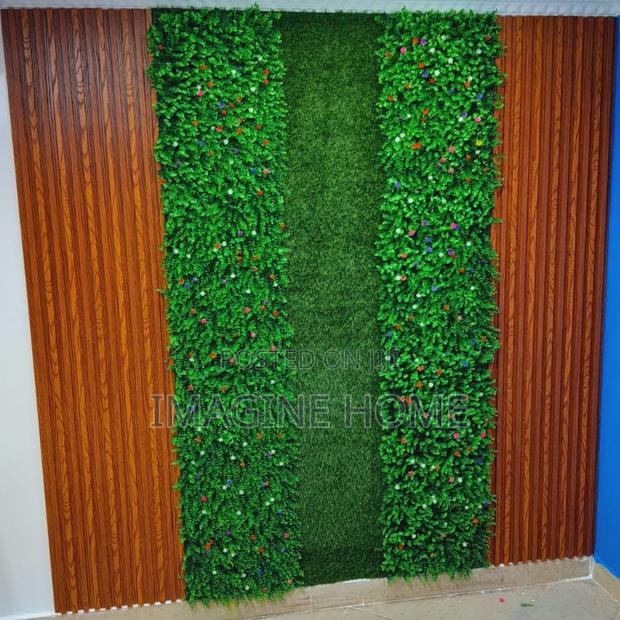 Floral Green Wall Hedges