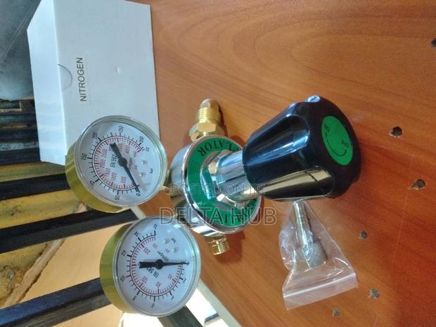 Commercial Nitrogen Guage/Nitrogen Regulator - main view