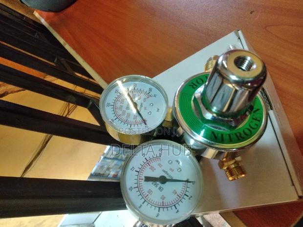 Quality Nitrogen Regulator/Nitrogen Guage - main view