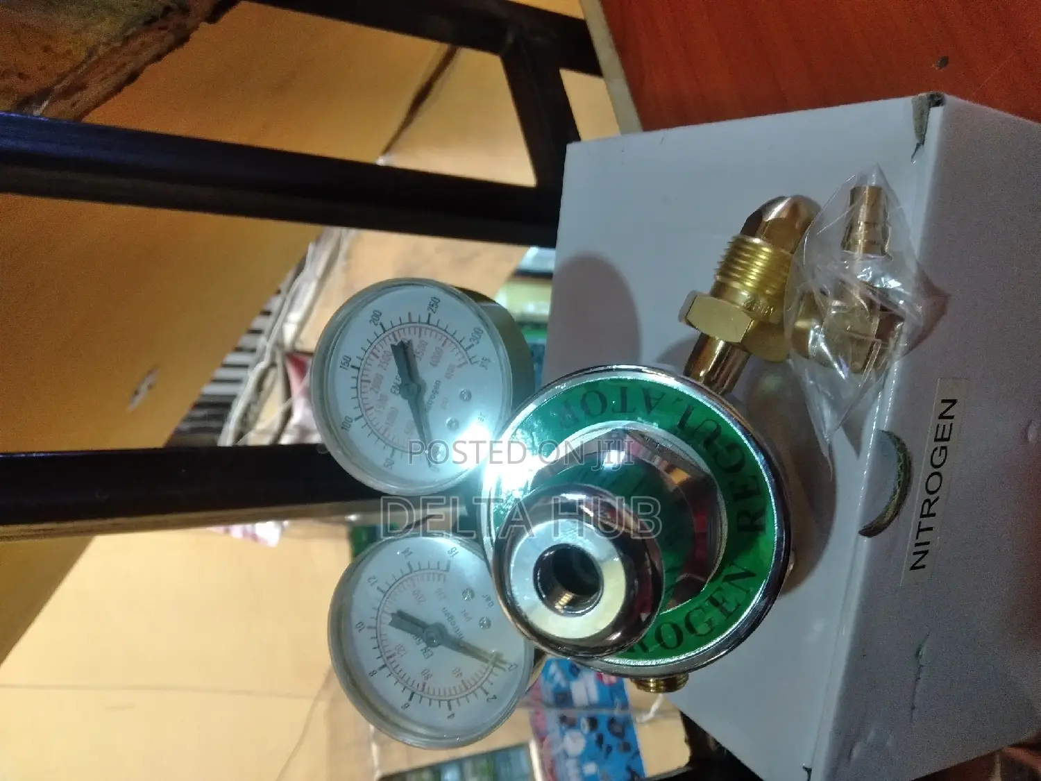 Affordable Nitrogen Regulator/Nitrogen Guage