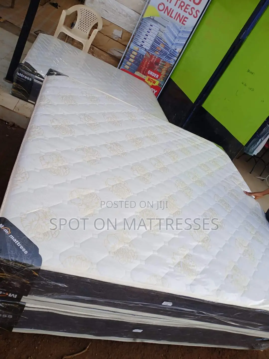 6×6 Pillowtop 10inch Spring Mattresses at Rock Bottom Prices!