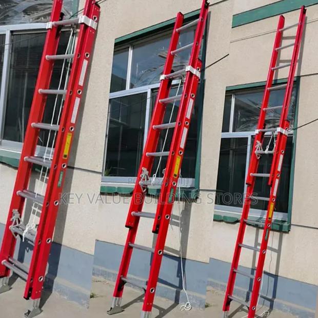 Fibre Glass/Portable Extension Ladder 2×16 Steps(9.8m)