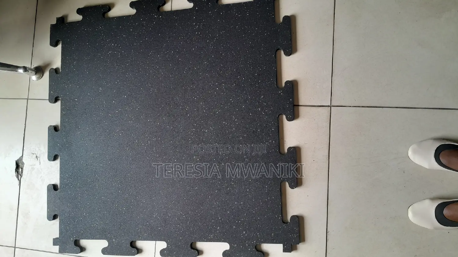 Heavy Duty Interlocking Gym Rubber