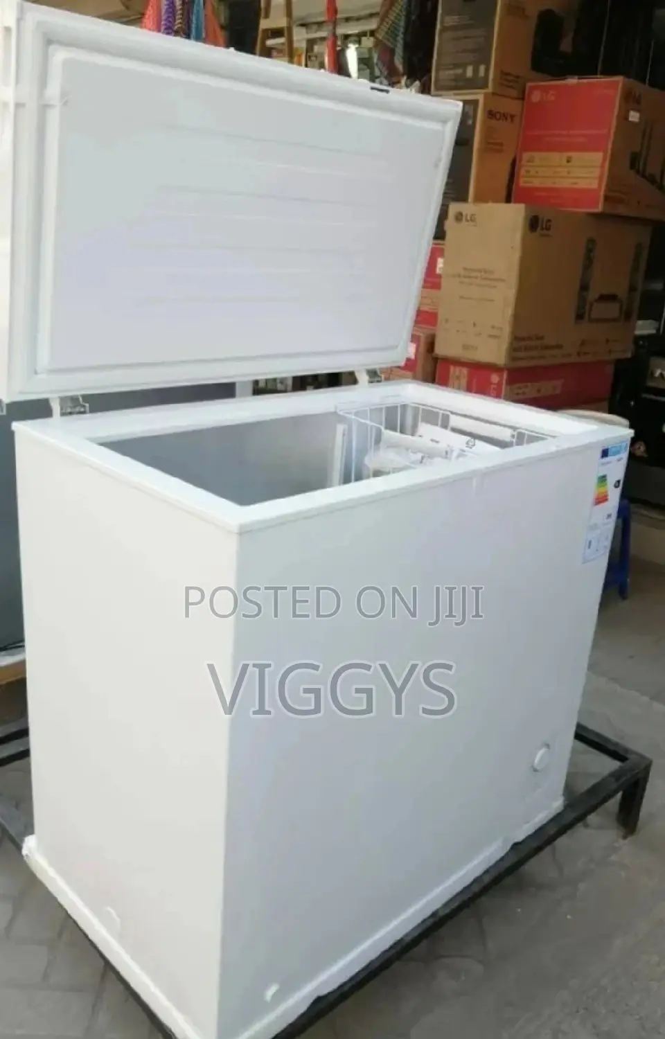 Hisence Deep Freezer 198
